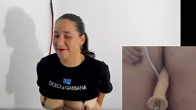 KaterinaRossi online show from April 22, 2026, 3:09 am