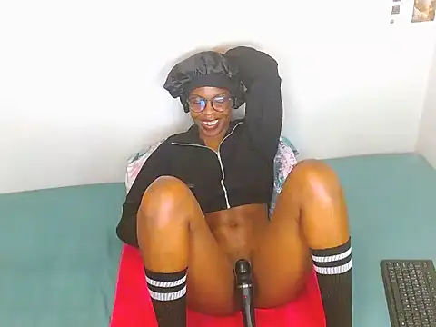 Snapshot of ChocoSlenderXXX chatting on July 17, 2026, 12:17 am ChocoSlenderXXX online show from July 17, 2026, 12:17 am