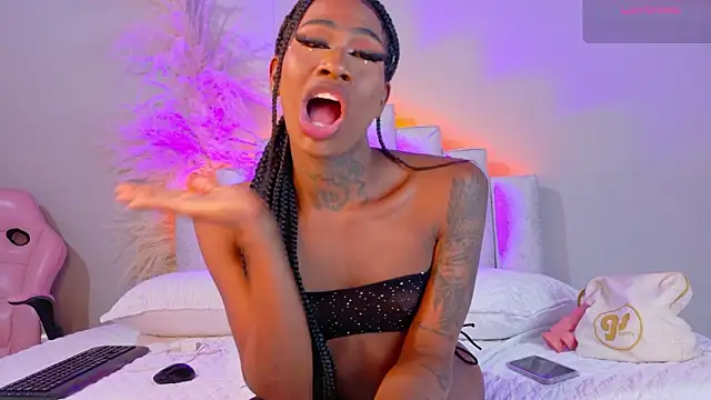 Sheinny brown1 online show from March 11, 2026, 8:26 pm