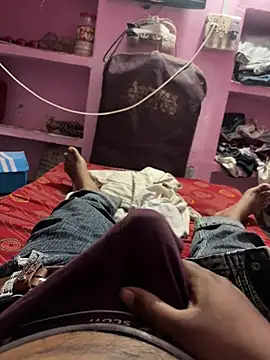 pussylicker9927 online show from March 28, 2026, 5:56 pm