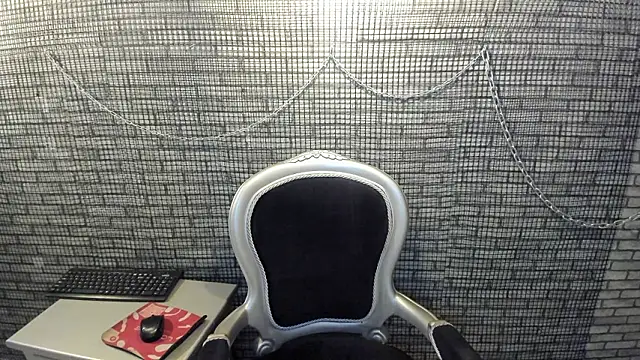 hillary bigbutt online show from March 20, 2026, 3:22 am