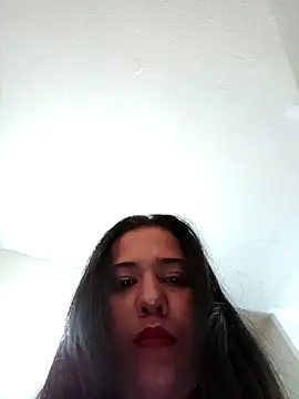 luna29 online show from April 17, 2026, 1:03 pm