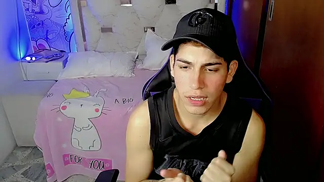 Snapshot of Bby_cash_ chatting on February 24, 2026, 8:40 pm Bby cash online show from February 24, 2026, 8:40 pm