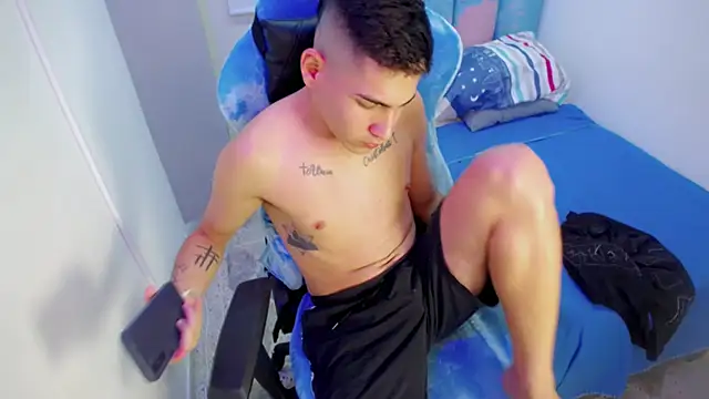 Snapshot of Bby_cash_ chatting on March 4, 2026, 9:04 am Bby cash online show from March 4, 2026, 9:04 am