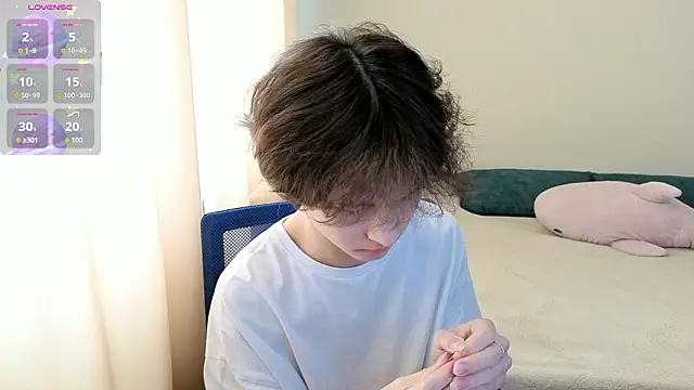  LukaHayes  online show from February 25, 2026, 11:09 am