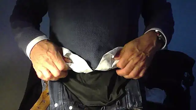 ViveLaFrance2026 online show from March 27, 2026, 8:09 am