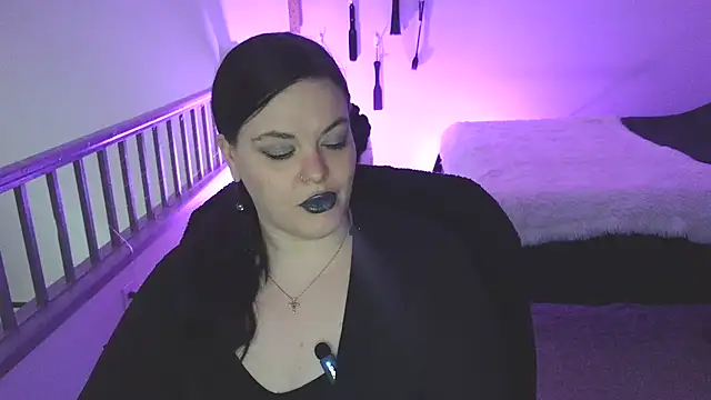 VixieNyx online show from March 31, 2026, 3:56 pm