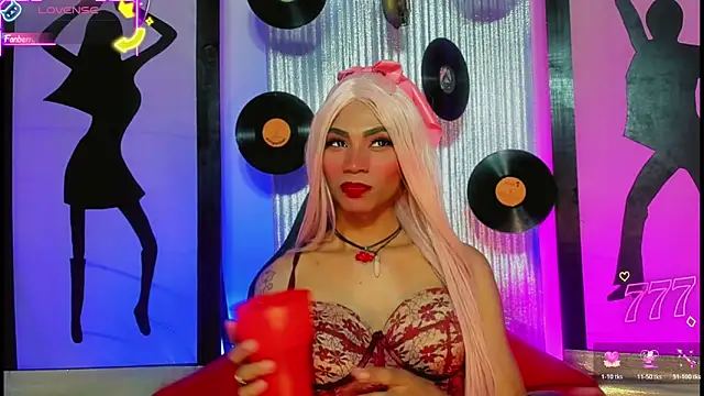 suzume Mendez online show from June 6, 2026, 10:58 pm