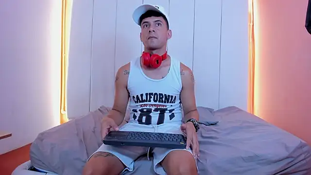 STEVEN OS online show from March 3, 2026, 8:31 am