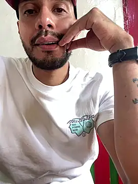 Snapshot of katasanz chatting on March 2, 2026, 7:10 pm katasanz online show from March 2, 2026, 7:10 pm