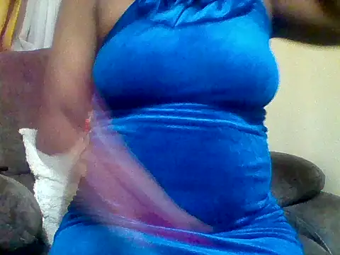 Snapshot of zee66658 chatting on May 4, 2026, 7:32 pm zee66658 online show from May 4, 2026, 7:32 pm
