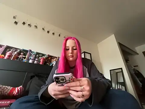 pinkhairfun16 online show from March 3, 2026, 2:56 pm