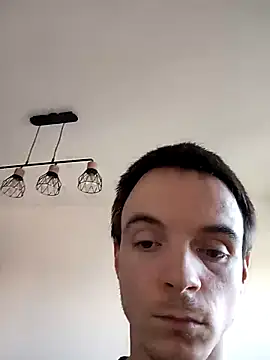 thom7246 online show from March 25, 2026, 4:35 pm