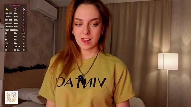 JoslynContrera online show from February 24, 2026, 4:43 am