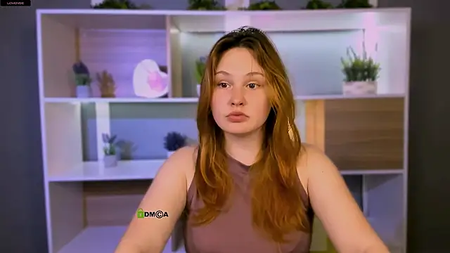 polly-cute online show from April 26, 2026, 7:11 pm
