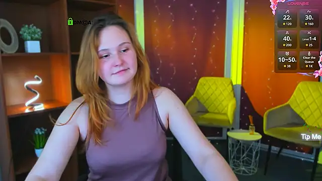 polly-cute online show from April 30, 2026, 8:57 pm