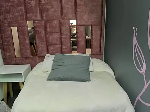 Snapshot of Ashleey__Sweet_ chatting on February 28, 2026, 12:06 pm Ashleey Sweet online show from February 28, 2026, 12:06 pm