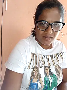 indianstrawberrylips4u online show from March 10, 2026, 7:02 am