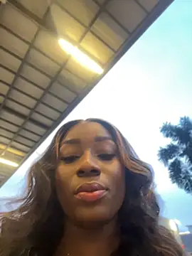 Snapshot of ZarahFerreira chatting on July 2, 2026, 11:22 pm ZarahFerreira online show from July 2, 2026, 11:22 pm