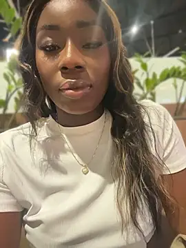 Snapshot of ZarahFerreira chatting on July 23, 2026, 11:46 pm ZarahFerreira online show from July 23, 2026, 11:46 pm