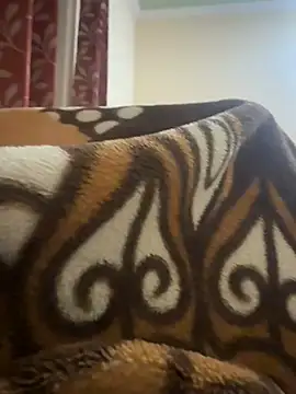 youngboywithcurvymilf online show from March 4, 2026, 3:18 pm