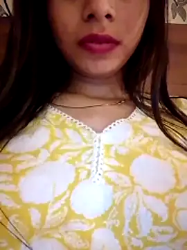Snapshot of cute_girl_29 chatting on June 21, 2026, 12:02 am cute girl 29 online show from June 21, 2026, 12:02 am