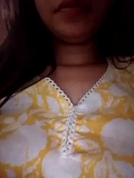 Snapshot of cute_girl_29 chatting on July 3, 2026, 6:42 am cute girl 29 online show from July 3, 2026, 6:42 am