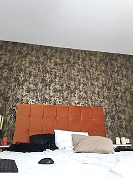 Snapshot of LaireeFelini chatting on March 3, 2026, 7:20 pm LaireeFelini online show from March 3, 2026, 7:20 pm