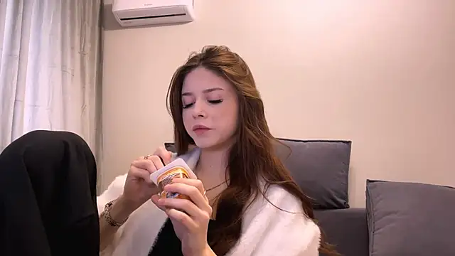 adelecloud online show from February 19, 2026, 8:32 am