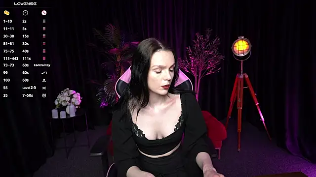 Wild Alice me online show from March 26, 2026, 4:12 pm
