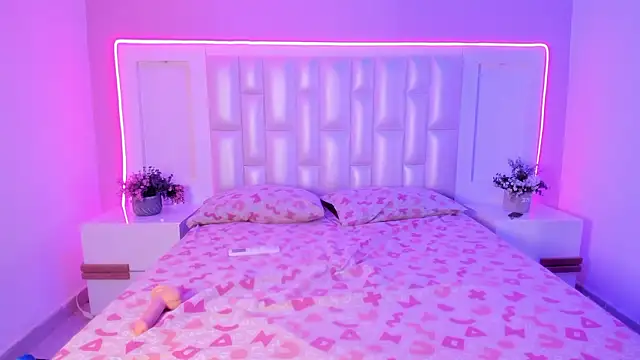 Liia Collins online show from February 28, 2026, 5:58 pm