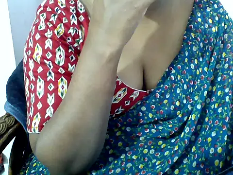 Angel honeybear 143 online show from February 27, 2026, 7:19 am