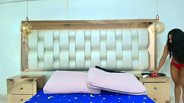 AzulMaveric online show from April 2, 2026, 1:42 pm