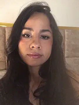 RebecaPalmer online show from April 25, 2026, 5:43 am