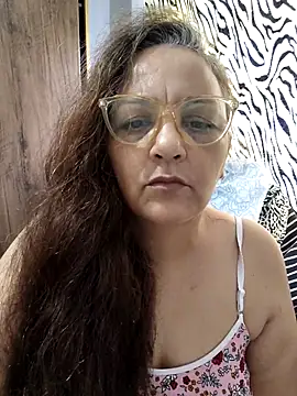 Noemipopi online show from February 27, 2026, 12:16 pm