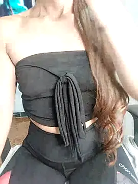 Snapshot of isaa- chatting on February 26, 2026, 8:08 pm isaa- online show from February 26, 2026, 8:08 pm