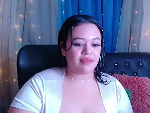 Snapshot of deva_big chatting on March 3, 2026, 9:53 pm deva big online show from March 3, 2026, 9:53 pm