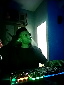 UcEng Lab online show from March 11, 2026, 5:30 pm