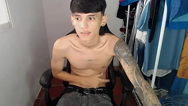 Snapshot of BOY-767 chatting on February 20, 2026, 6:30 pm BOY-767 online show from February 20, 2026, 6:30 pm