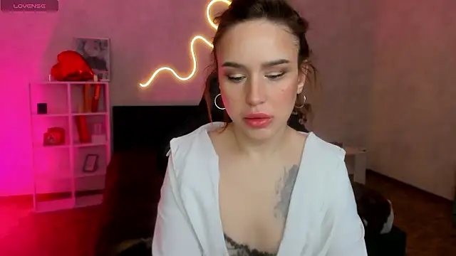 tina xx tina online show from February 20, 2026, 1:57 am