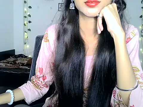 Snapshot of SIKSHA_SINGH chatting on July 21, 2026, 7:16 pm SIKSHA SINGH online show from July 21, 2026, 7:16 pm