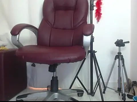 Snapshot of Lobasensual chatting on March 4, 2026, 7:53 pm Lobasensual online show from March 4, 2026, 7:53 pm