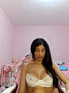 KaterinneMarie online show from May 14, 2026, 11:44 pm