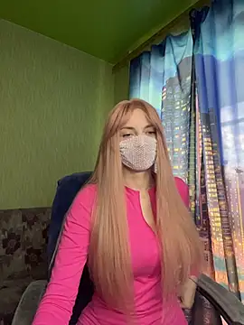 SophieBlackwood online show from April 13, 2026, 9:15 am