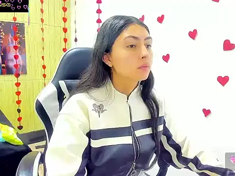 Snapshot of angell_cooper8 chatting on March 3, 2026, 12:00 pm angell cooper8 online show from March 3, 2026, 12:00 pm