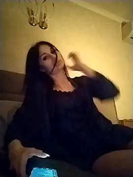 Snapshot of evavibe_ chatting on March 21, 2026, 8:23 pm evavibe online show from March 21, 2026, 8:23 pm