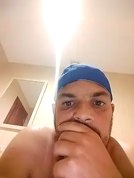 morenitoymorena online show from April 13, 2026, 8:36 pm