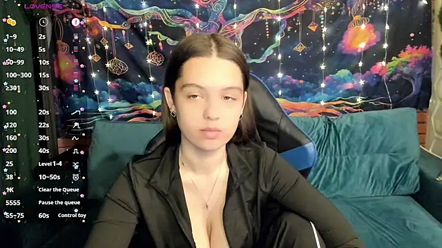 TanaMoonly online show from March 29, 2026, 12:49 pm