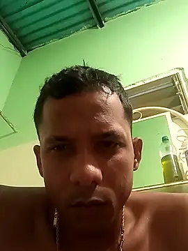 blackhot22c online show from April 20, 2026, 1:14 pm