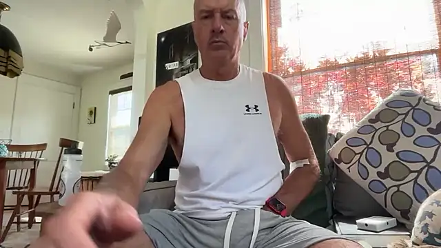 Snapshot of Guy__Grey chatting on July 10, 2026, 2:08 pm Guy Grey online show from July 10, 2026, 2:08 pm